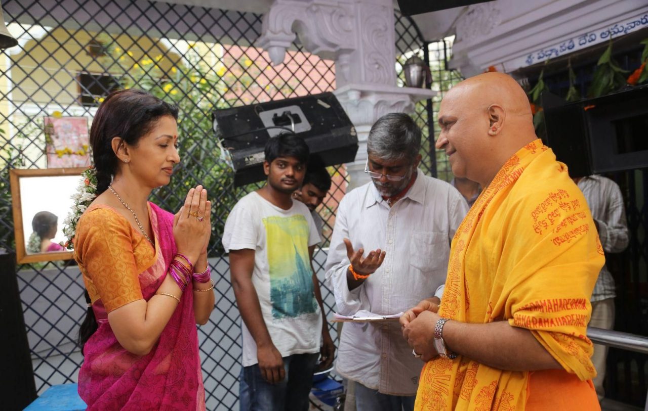 Actress Gautami Working Stills Of Manmatha Film