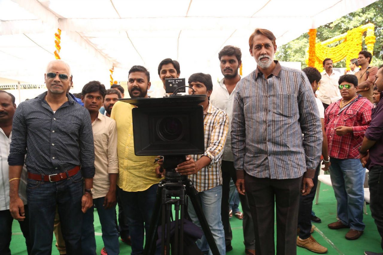 Pelli Choopulu Telugu Film Launch HD Photos Gallery