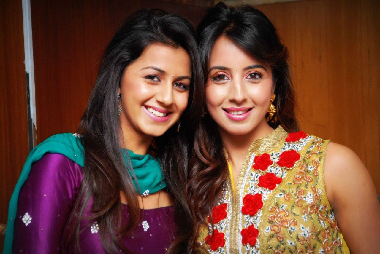 Nikki Garlani With Sanjanaa Photos