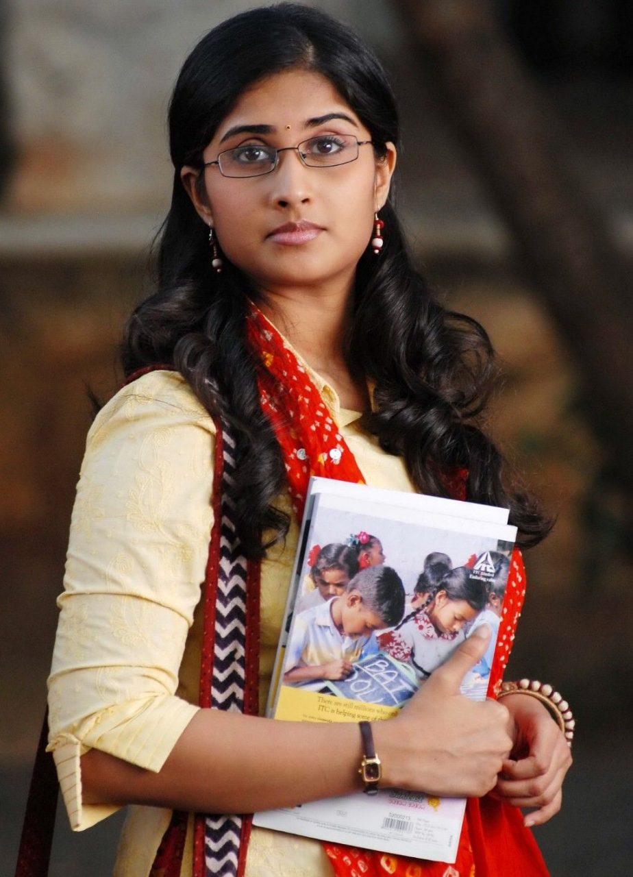 Shamili In Oye Movie Still