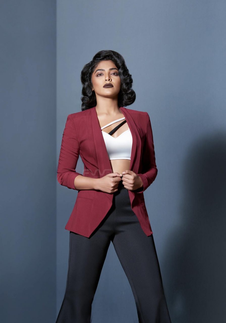 Stylish Photoshoot Images Of Rima Kallingal