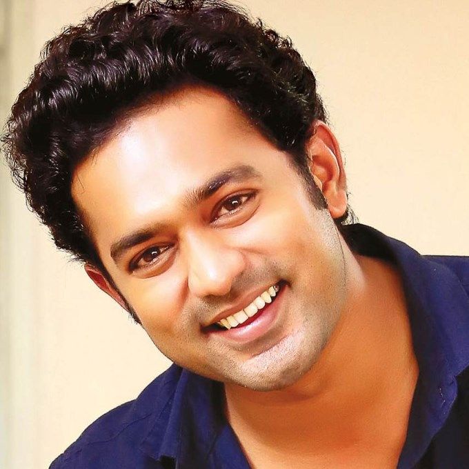 Asif Ali Hot Pictutes And HD Wallpapers 