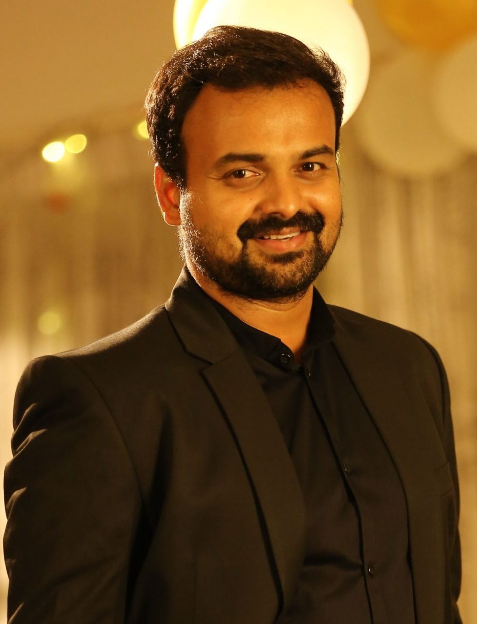 Smart Handsome Pics Of Kunchacko Boban