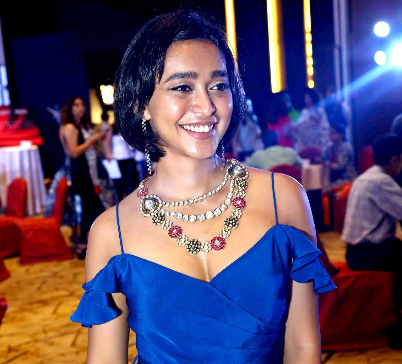 Cute Smiling Pics Of Sayani Gupta