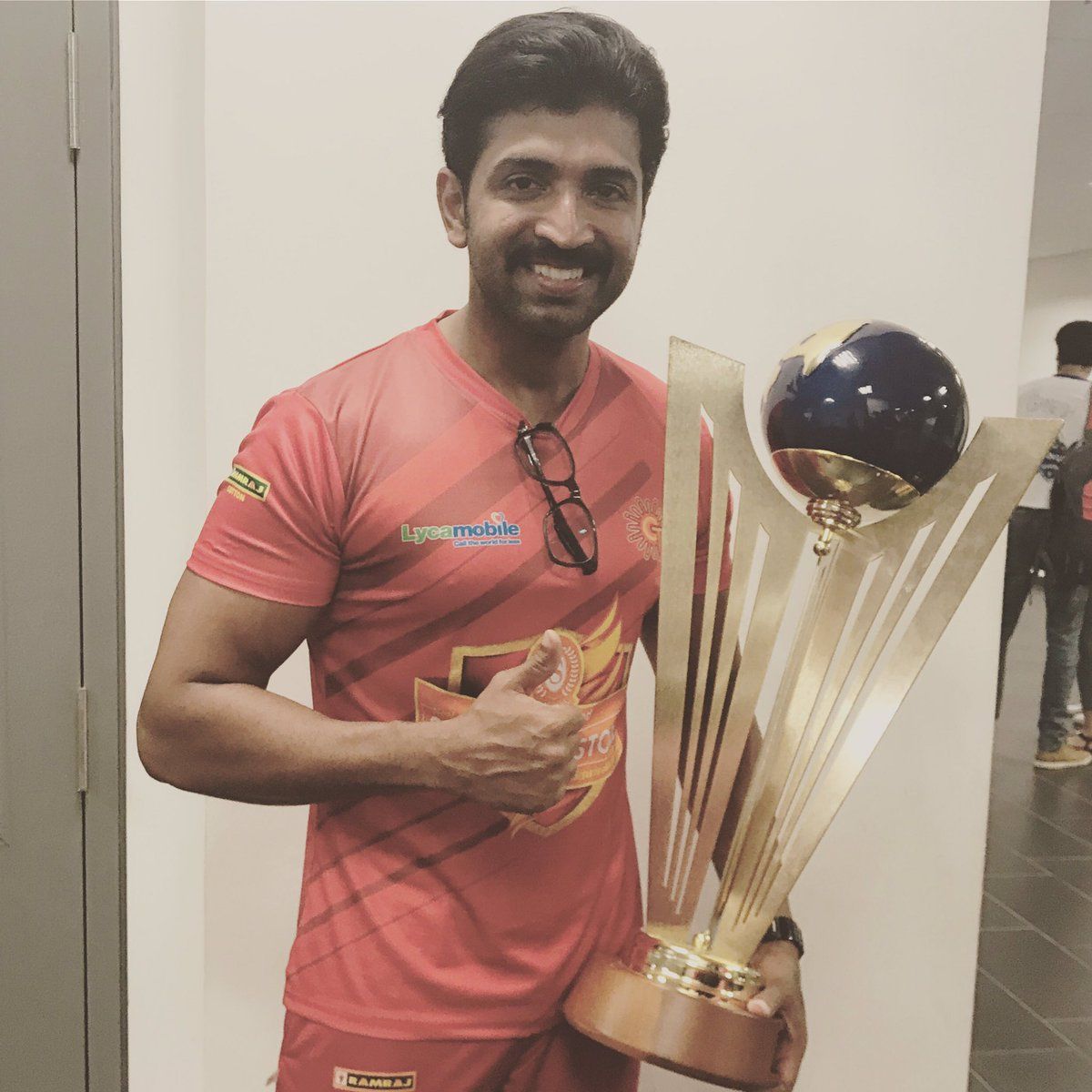 Arun Vijay And His Won Trophy