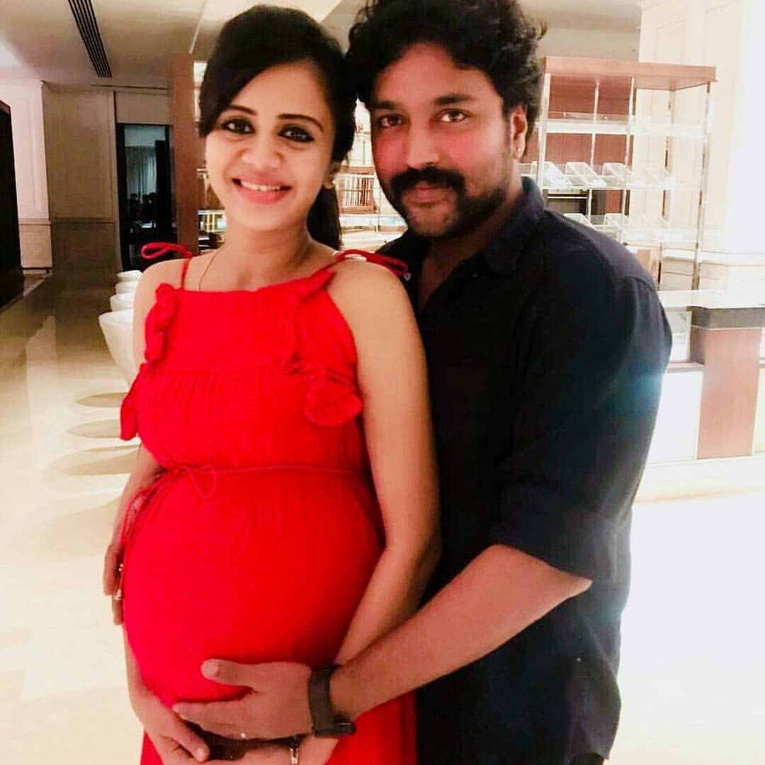 Chandran With His Wife Anjana Latest Photos