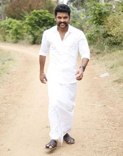 Vemal Latest Mass Look Images