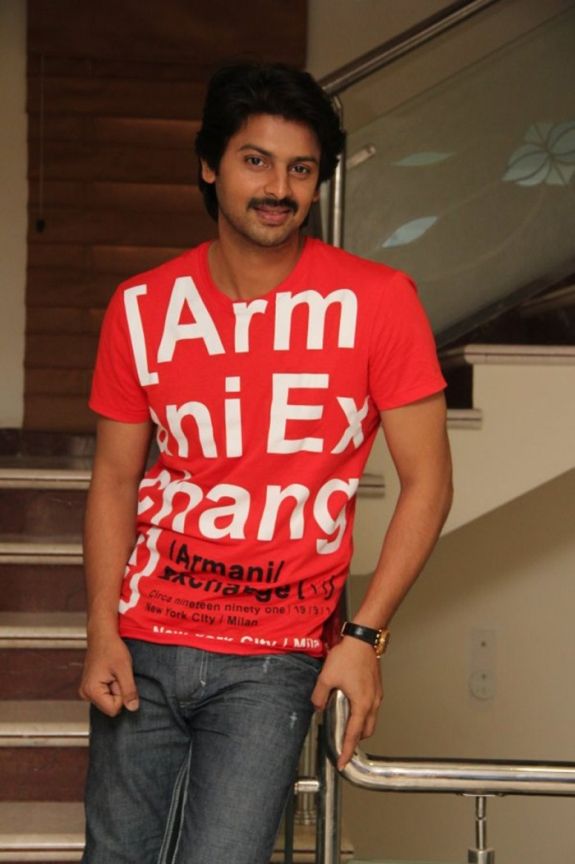 Casual Look Pics Of Srikanth