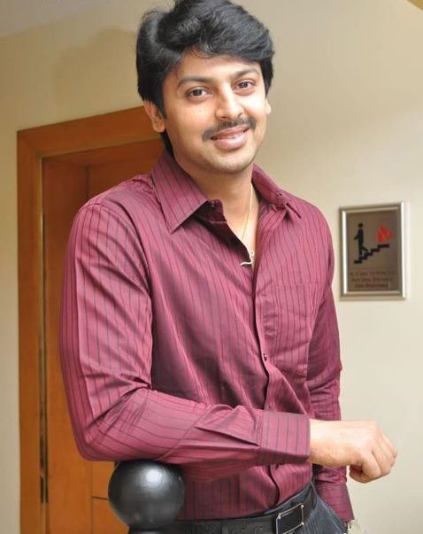 Handsome Look Pics Of Srikanth