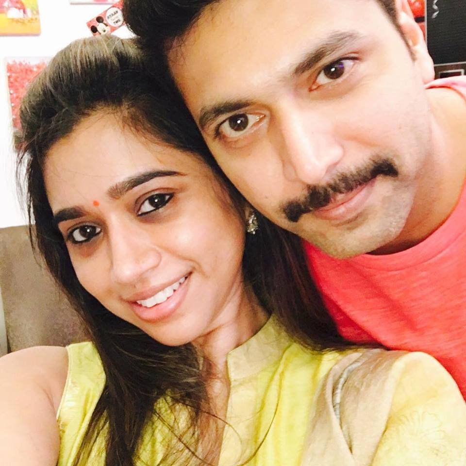 Jayam Ravi And His Wife Cute Selfie Image